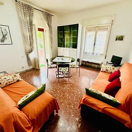 شقة Triestina House *